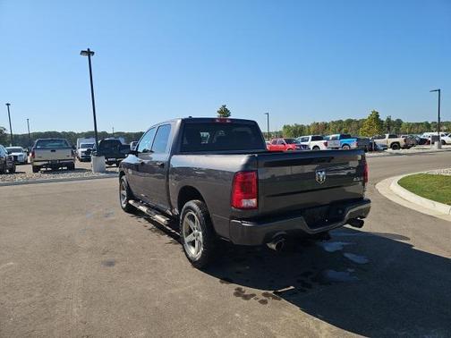 2017 RAM 1500 Express