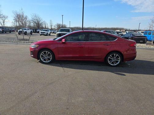 2020 Ford Fusion SEL