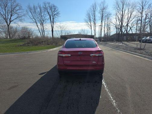 2020 Ford Fusion SEL