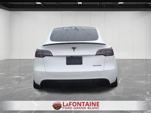 2024 Tesla Model Y Performance Dual Motor All-Wheel Drive