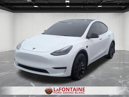 2024 Tesla Model Y Performance Dual Motor All-Wheel Drive