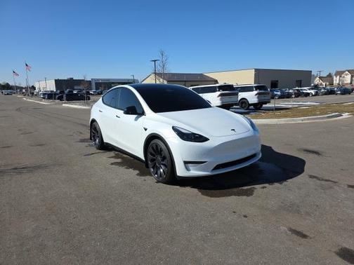 2024 Tesla Model Y Performance Dual Motor All-Wheel Drive