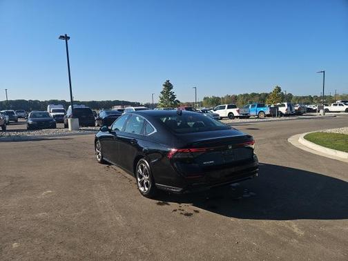 2024 Honda Accord EX 1.5T