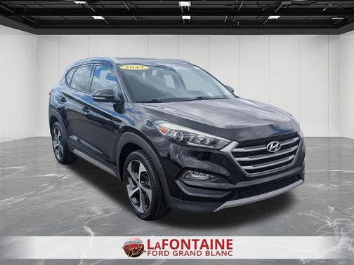 Black Noir Pearl 2017 Hyundai TUCSON Sport