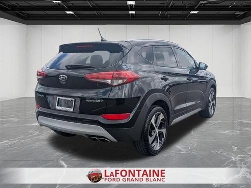 Black Noir Pearl 2017 Hyundai TUCSON Sport