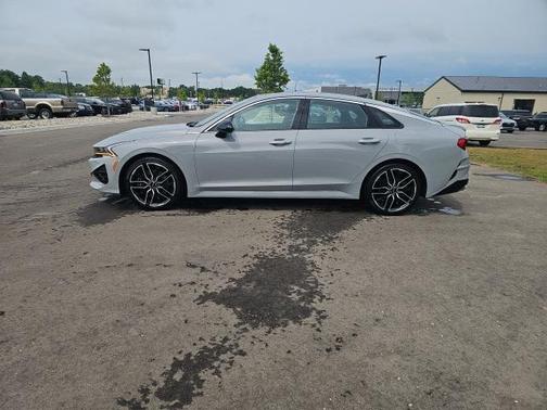 2023 Kia K5 GT