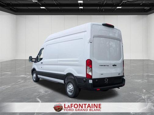 Oxford White 2026 Ford Transit-250 Base