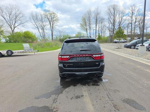 DB Black 2025 Dodge Durango R/T