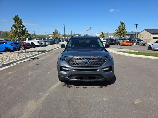 Carbonized Gray Metallic 2023 Ford Explorer XLT
