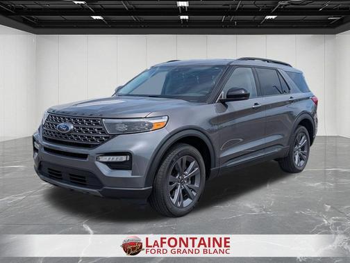 Carbonized Gray Metallic 2023 Ford Explorer XLT