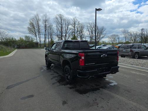 Black 2021 Chevrolet Silverado 1500 LT Trail Boss
