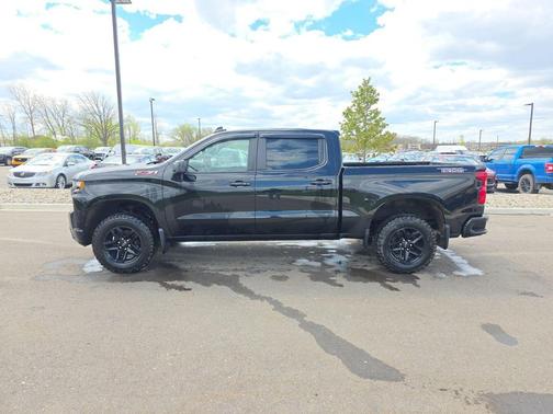 Black 2021 Chevrolet Silverado 1500 LT Trail Boss