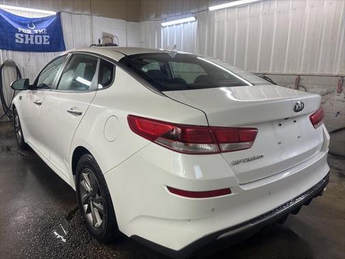 2020 Kia Optima LX
