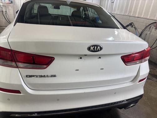 2020 Kia Optima LX