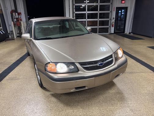 2004 Chevrolet Impala Base