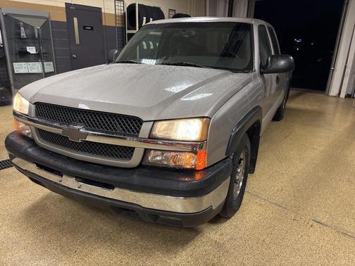 2004 Chevrolet Silverado 1500 LS Extended Cab