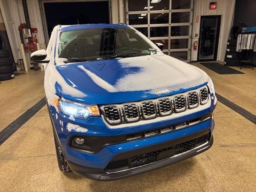 2024 Jeep Compass Latitude Lux