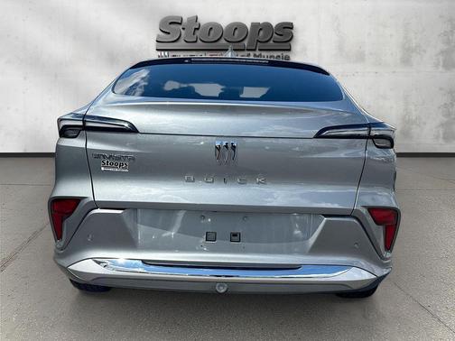 Moonstone Gray Metallic 2026 Buick Envista Avenir