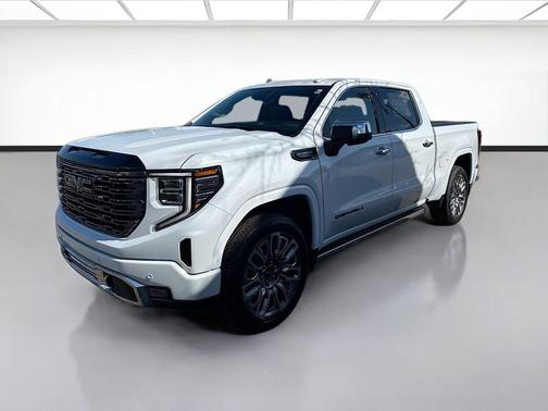 Glacier White Tricoat 2026 GMC Sierra 1500 Denali Ultimate Truck