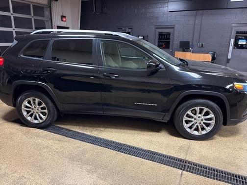 2020 Jeep Cherokee Latitude