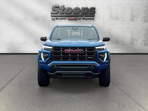 2023 GMC Canyon Base