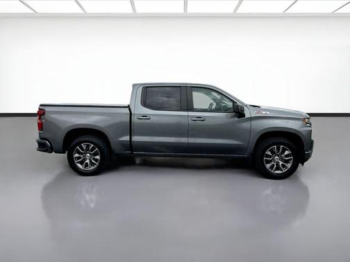 Satin Steel Metallic 2021 Chevrolet Silverado 1500 RST