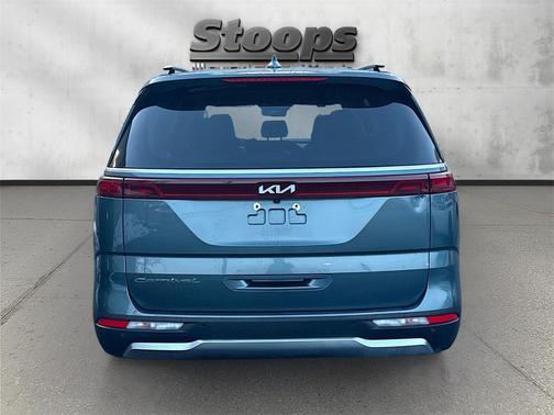 2022 Kia Carnival SX