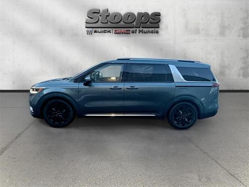 2022 Kia Carnival SX