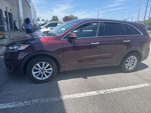 Sangria 2020 Kia Sorento LX