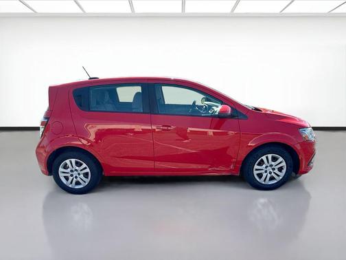Red Hot 2020 Chevrolet Sonic FWD Hatchback 1FL 5-Door