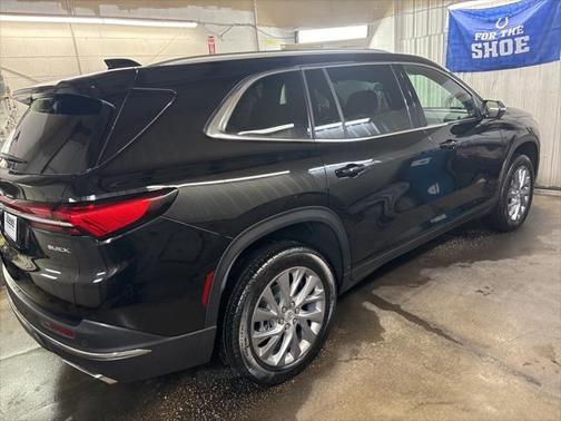 2025 Buick Enclave Preferred FWD