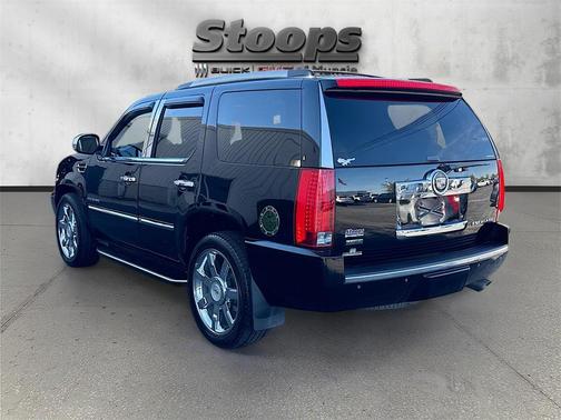 2011 Cadillac Escalade Luxury
