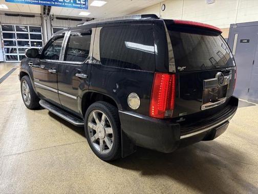 2011 Cadillac Escalade Luxury