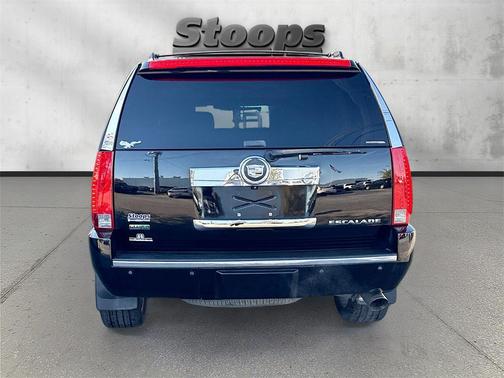 2011 Cadillac Escalade Luxury