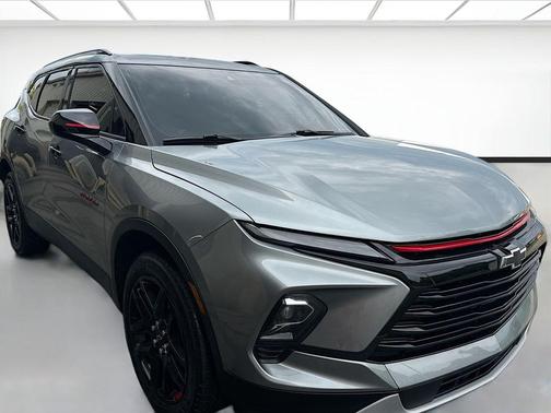 Sterling Gray Metallic 2024 Chevrolet Blazer 2LT