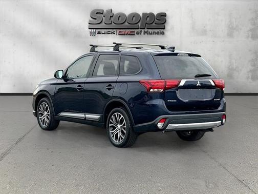2017 Mitsubishi Outlander ES