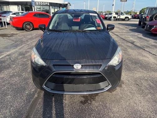 2017 Toyota Yaris iA Base