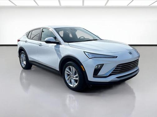 Summit White 2026 Buick Envista Preferred