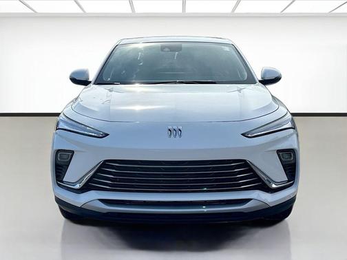 Summit White 2026 Buick Envista Preferred