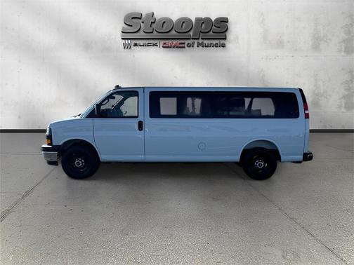 2025 GMC Savana 3500 RWD 3500 Extended Wheelbase LS