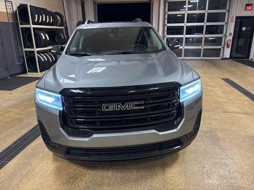 2023 GMC Acadia FWD SLE