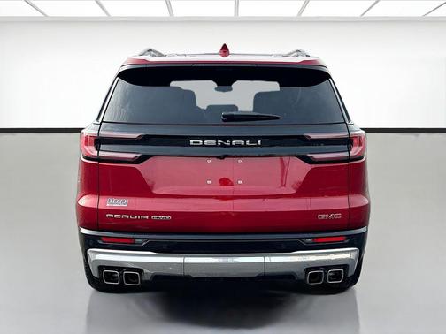 2025 GMC Acadia Denali