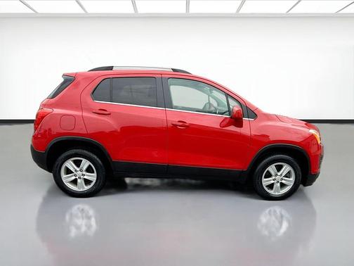 Blaze Red 2016 Chevrolet Trax LT