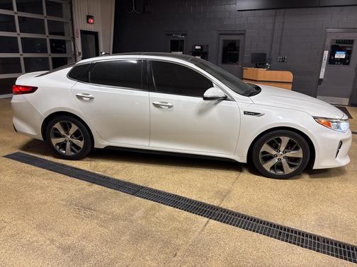 2016 Kia Optima SX Turbo