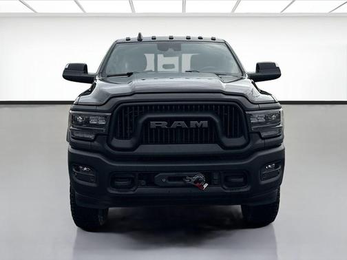 Diamond Black Crystal Pearlcoat 2022 RAM 2500 Power Wagon