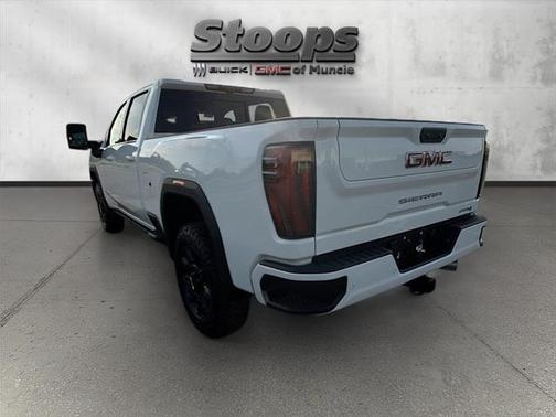 2025 GMC Sierra 2500 AT4