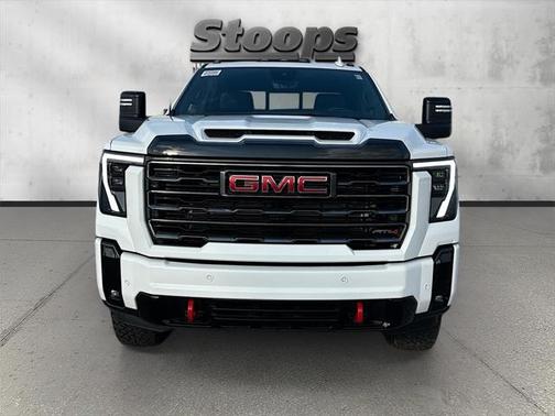 2025 GMC Sierra 2500 AT4
