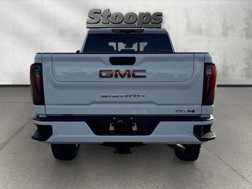 2025 GMC Sierra 2500 AT4