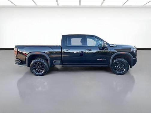 Onyx Black 2026 GMC Sierra 2500 AT4