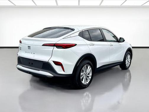 Summit White 2026 Buick Envista Preferred